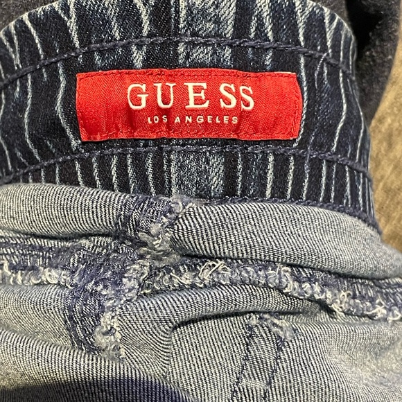 Guess Denim Blue Women's Shorts Size: XL - Picture 6 of 8